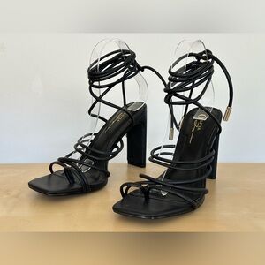 Olivia Ferguson Black Open-Toe Gladiator Sandal Heels Women's Size 8